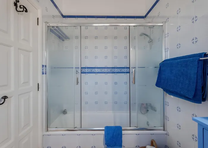 Eden * Гиа-де-Исора