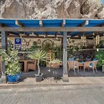 Villa Edén *